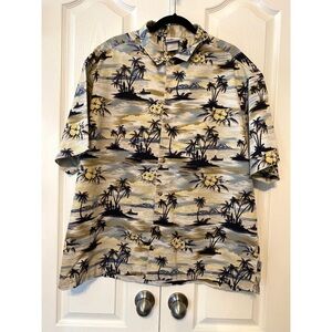 Disneyland Resort button down shirt size XL Beach